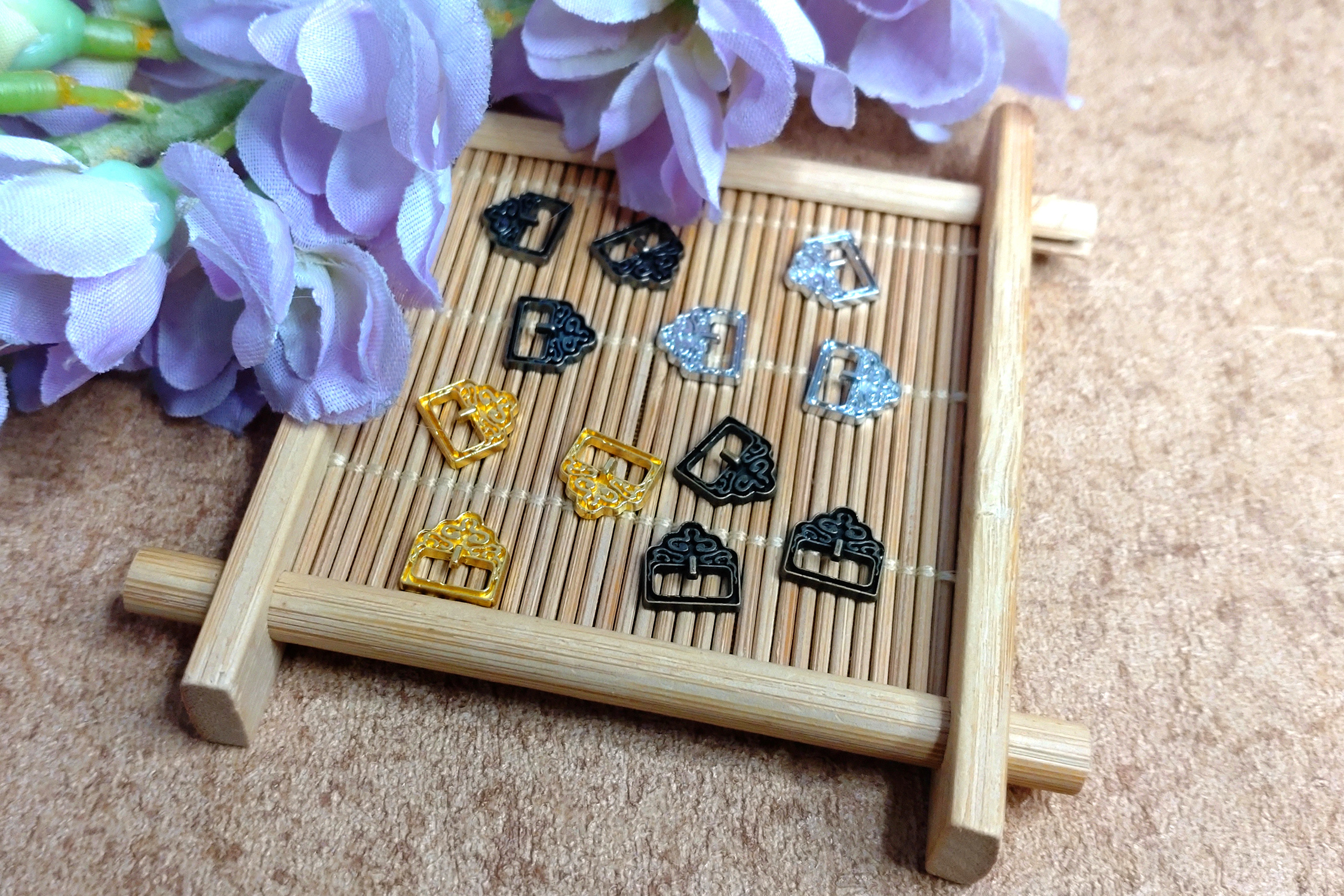 buckles-big-imitation-1