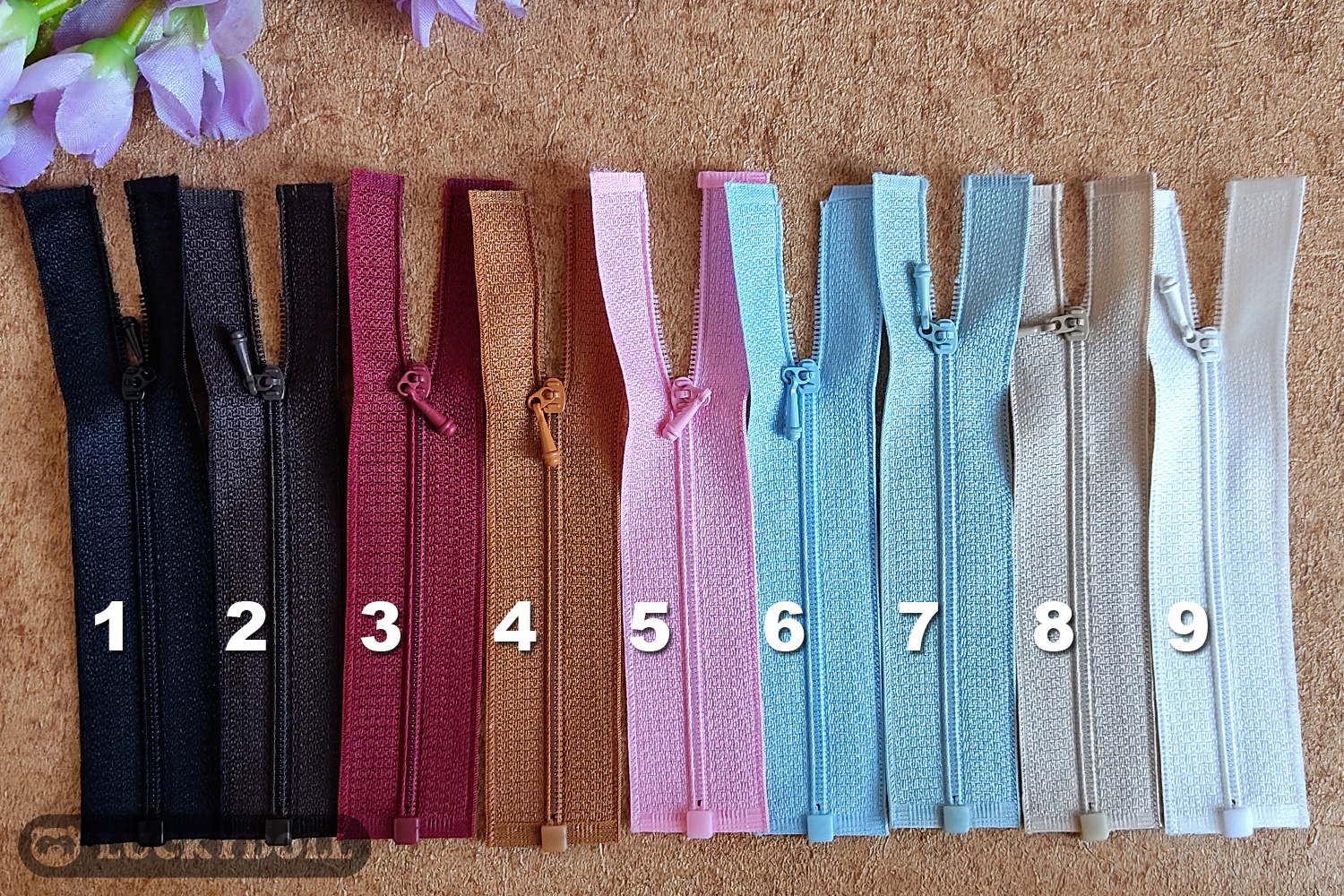 plastic-open-end-zippers-num